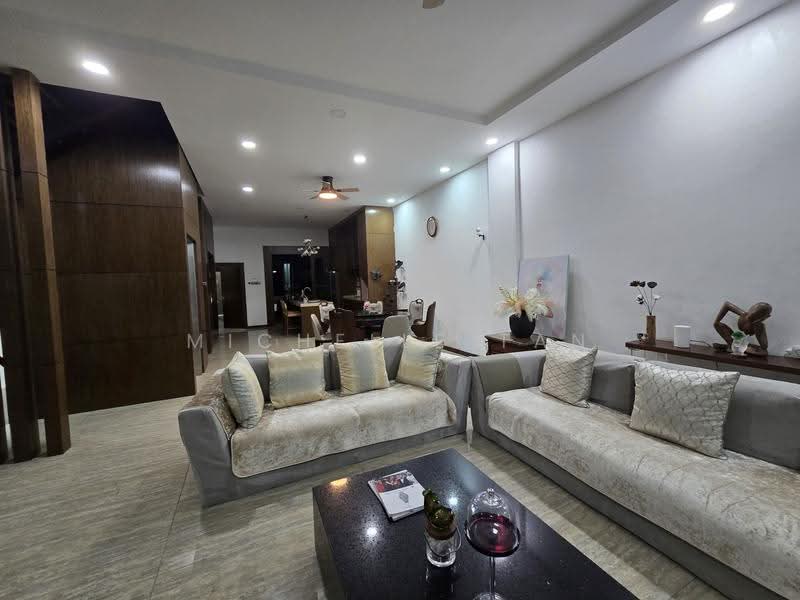 Opera Estate, Jalan Bangsawan, East Coast / Marine Parade, Room Rental, 280 sqft, Terraced House For Rent, by Michelle Tan, 500288498 - Living Room - PropertyGuru.com.sg