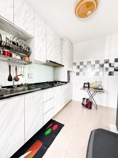 107B Canberra Street, 107B Canberra Street, Sembawang / Yishun, 3 Bedrooms, 1,001 sqft, HDB Flat For Sale, by Mohana Vel T Kasi, 500288502 - Kitchen - PropertyGuru.com.sg