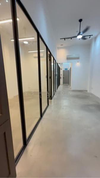 6 SAM LEONG ROAD, 6, Farrer Park / Serangoon Rd, 1,340 sqft, Shop / Shophouse For Rent, by Ssharon Loh, 500288512 - CommercialGuru.com.sg