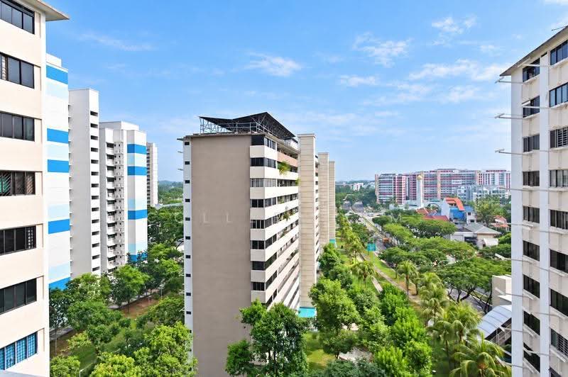 Blk 1 hougang avenue 3, Avenue 3, 2 Bedrooms, 753 sqft, HDB Flat For Sale, by Colleen Lim, 500288523 - Exterior - PropertyGuru.com.sg