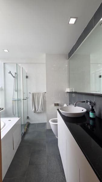 The Pearl @ Mount Faber, 3 Mount Faber Road, Harbourfront / Telok Blangah, 3 Bedrooms, 1,389 sqft, Condominium For Sale, by Ignatius Ng, 500288528 - Bathroom - PropertyGuru.com.sg