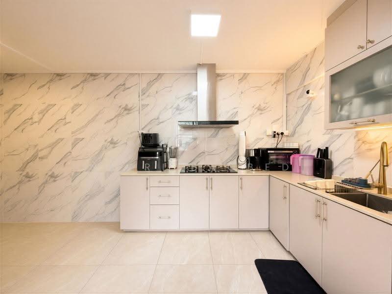 436 Jurong West Avenue 1, 436 Jurong West Avenue 1, Boon Lay / Jurong / Tuas, 3 Bedrooms, 1,431 sqft, HDB Flat For Sale, by Nazri Baobed, 500288538 - Kitchen - PropertyGuru.com.sg