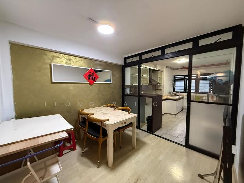 205 Clementi Avenue 6, 205 Clementi Avenue 6, Buona Vista / West Coast / Clementi New Town, 3 Bedrooms, 980 sqft, HDB Flat For Sale, by Leong Wai Chee, 500288548 - Dining Room - PropertyGuru.com.sg
