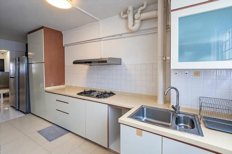 727 Yishun Street 71, 727 Yishun Street 71, Sembawang / Yishun, 3 Bedrooms, 904 sqft, HDB Flat For Sale, by Warren Chan, 500288554 - Kitchen - PropertyGuru.com.sg