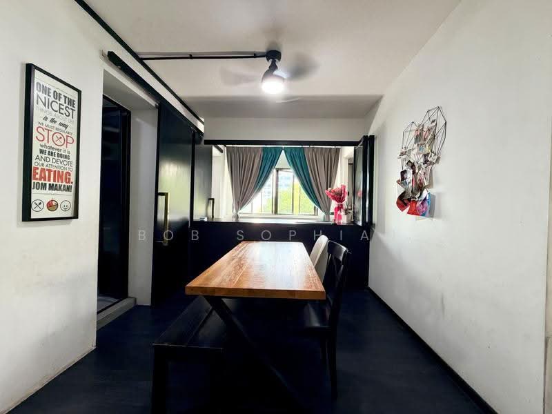 756 Woodlands Avenue 4, 756 Woodlands Avenue 4, Admiralty / Woodlands, 3 Bedrooms, 1,087 sqft, HDB Flat For Sale, by Bob Sophian, 500288567 - PropertyGuru.com.sg