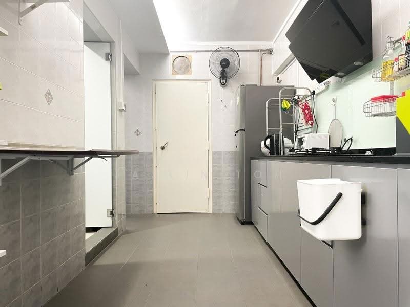 55 Strathmore Avenue, 55 55, Alexandra / Commonwealth, 3 Bedrooms, 914 sqft, HDB Flat For Rent, by Jaslin Toh, 500288595 - PropertyGuru.com.sg