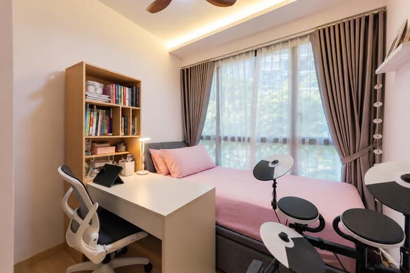 Affinity At Serangoon, Hougang / Punggol / Sengkang, 4 Bedrooms, 1,410 sqft, Condominium For Sale, by Julia Bensily, 500288598 - Bedroom - PropertyGuru.com.sg