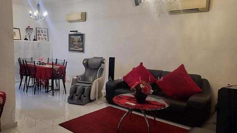 Braddell Heights Estate, Balestier / Toa Payoh, Room Rental, 150 sqft, Terraced House For Rent, by Adrian Lim, 500288608 - Dining Room - PropertyGuru.com.sg