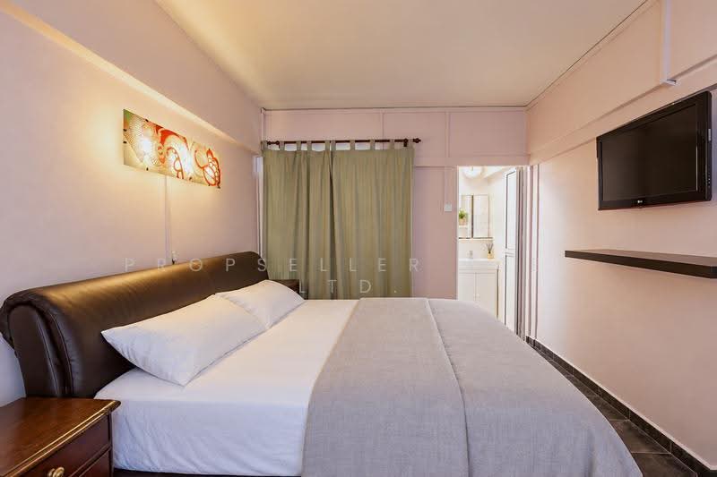 235 Ang Mo Kio Avenue 3, 235 Ang Mo Kio Avenue 3, Ang Mo Kio / Bishan / Thomson, 2 Bedrooms, 721 sqft, HDB Flat For Sale, by Aileen Chew, 500288611 - Bedroom - PropertyGuru.com.sg