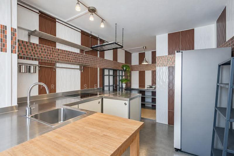 235 Ang Mo Kio Avenue 3, 235 Ang Mo Kio Avenue 3, Ang Mo Kio / Bishan / Thomson, 2 Bedrooms, 721 sqft, HDB Flat For Sale, by Aileen Chew, 500288611 - Kitchen - PropertyGuru.com.sg