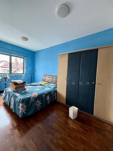 Stratford Court, 41A Bedok Ria Crescent, Bedok / Upper East Coast, 3 Bedrooms, 1,227 sqft, Condominium For Sale, by Lewis Huang, 500288613 - Bedroom - PropertyGuru.com.sg