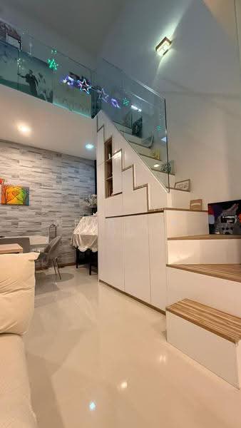 The Trilinq, 28A Jalan Lempeng, Buona Vista / West Coast / Clementi New Town, 3 Bedrooms, 1,356 sqft, Condominium For Rent, by Wendeline Goh, 500288619 - Living Room - PropertyGuru.com.sg