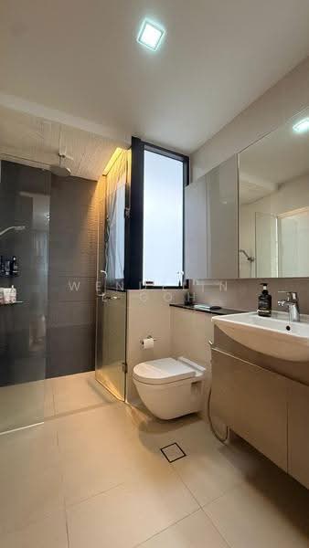 The Trilinq, 28A Jalan Lempeng, Buona Vista / West Coast / Clementi New Town, 3 Bedrooms, 1,356 sqft, Condominium For Rent, by Wendeline Goh, 500288619 - Bathroom - PropertyGuru.com.sg
