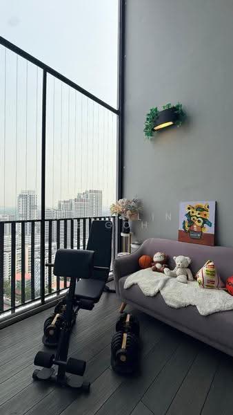 The Trilinq, 28A Jalan Lempeng, Buona Vista / West Coast / Clementi New Town, 3 Bedrooms, 1,356 sqft, Condominium For Rent, by Wendeline Goh, 500288619 - Balcony - PropertyGuru.com.sg