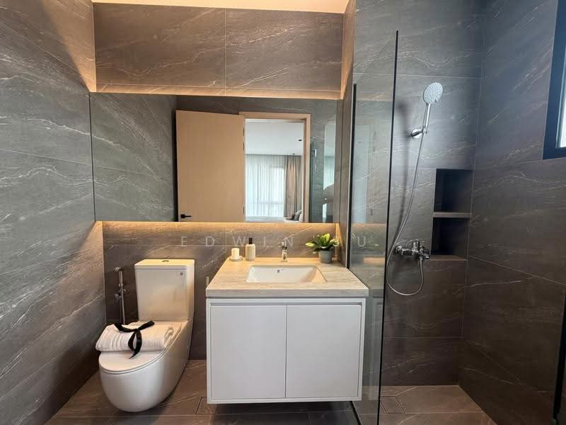 D15 Siglap / Marine Parade Brand New Freehold Detached House | Pool & Lift, East Coast / Marine Parade, 5 Bedrooms, 9,280 sqft, Detached House For Sale, by Edwin Su, 500288623 - Bathroom - PropertyGuru.com.sg