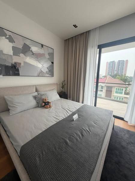 D15 Siglap / Marine Parade Brand New Freehold Detached House | Pool & Lift, East Coast / Marine Parade, 5 Bedrooms, 9,280 sqft, Detached House For Sale, by Edwin Su, 500288623 - Bedroom - PropertyGuru.com.sg