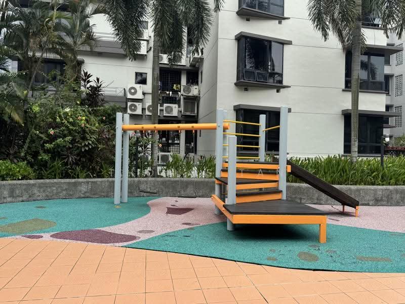 Cherryhill, 21 Lorong Lew Lian, Hougang / Punggol / Sengkang, 2 Bedrooms, 1,066 sqft, Condominium For Rent, by Thomas Tan, 500288658 - PropertyGuru.com.sg