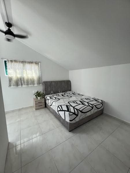 Balestier Apartment Kim Keat, Balestier / Toa Payoh, Room Rental, 290 sqft, Apartment For Rent, by Shanelle Gooi 魏燕虹, 500288675 - Queen sized bed - PropertyGuru.com.sg