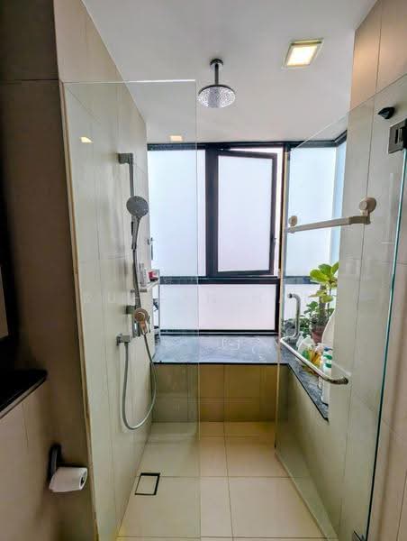 Spottiswoode Residences, 48 Spottiswoode Park Road, Chinatown / Tanjong Pagar, 2 Bedrooms, 926 sqft, Condominium For Rent, by Su-san Han, 500288680 - Bathroom - PropertyGuru.com.sg