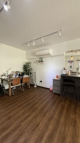 133 Edgedale Plains, 133 Edgedale Plains, Hougang / Punggol / Sengkang, 3 Bedrooms, 1,195 sqft, HDB Flat For Sale, by Rainie Ang, 500288696 - PropertyGuru.com.sg