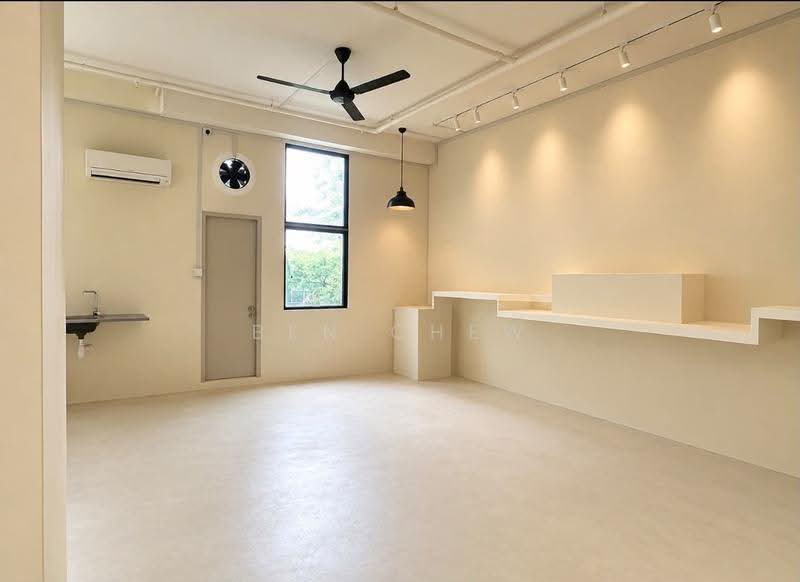 Tradehub 21, 8 Boon Lay Way, Boon Lay / Jurong / Tuas, 1,808 sqft, Light Industrial (B1) For Rent, by Ben Chew, 500288718 - Interior - CommercialGuru.com.sg