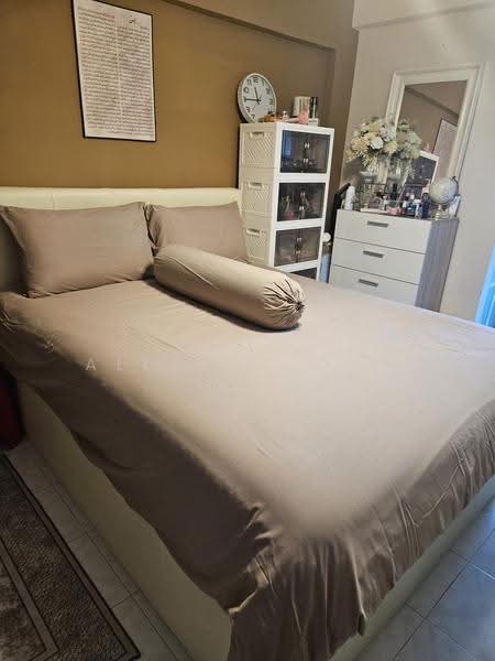 48 Circuit Road, 48 Circuit Road, Macpherson / Potong Pasir, 2 Bedrooms, 646 sqft, HDB Flat For Sale, by Allyson Ong, 500288749 - Bedroom - PropertyGuru.com.sg