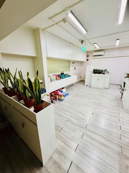 Woodlands Bizhub, 190 Woodlands Industrial Park E5, Sembawang / Yishun, 1,400 sqft, Factory / Workshop (B2) For Rent, by Patricia Koh, 500288750 - Interior - CommercialGuru.com.sg