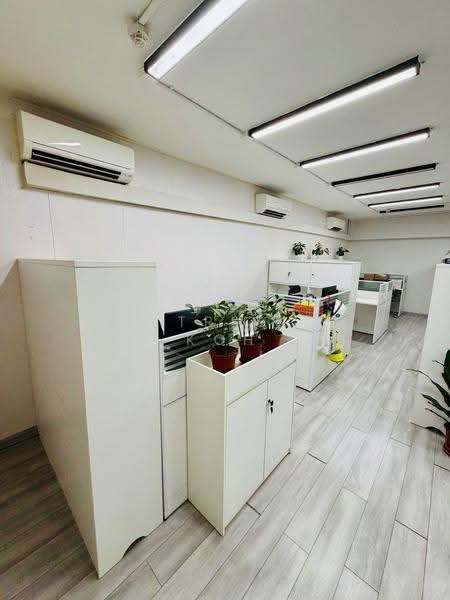 Woodlands Bizhub, 190 Woodlands Industrial Park E5, Sembawang / Yishun, 1,400 sqft, Factory / Workshop (B2) For Rent, by Patricia Koh, 500288750 - Interior - CommercialGuru.com.sg