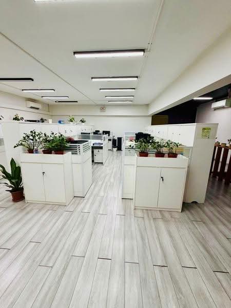 Woodlands Bizhub, 190 Woodlands Industrial Park E5, Sembawang / Yishun, 1,400 sqft, Factory / Workshop (B2) For Rent, by Patricia Koh, 500288750 - Interior - CommercialGuru.com.sg