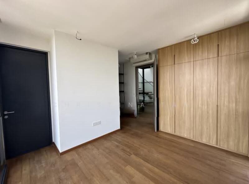 Neram Road, Neram Road, Seletar / Yio Chu Kang, 5 Bedrooms, 5,646 sqft, Corner Terrace For Sale, by Christina Tan, 500288759 - Bedroom - PropertyGuru.com.sg