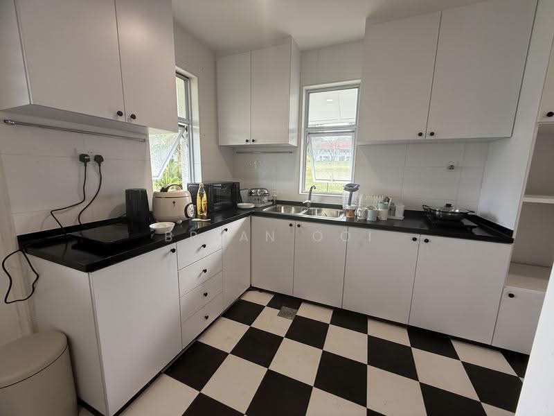 Admiralty Hills, Admiralty / Woodlands, Studio, 236 sqft, Semi-Detached House For Rent, by Bryan Ooi, 500288780 - Kitchen - PropertyGuru.com.sg