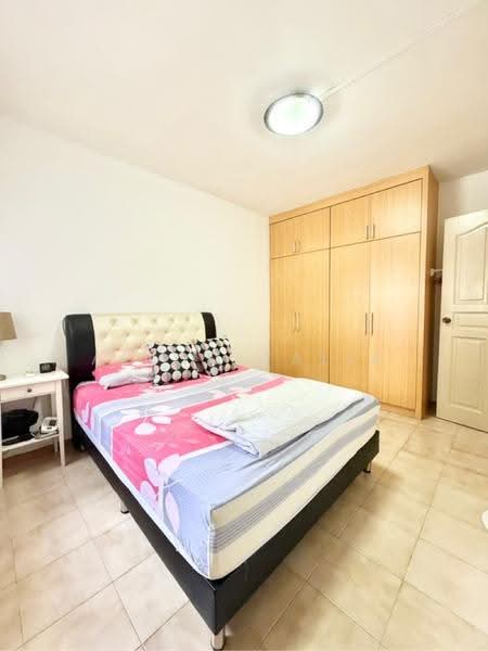 126 Pending Road, 126 126, Dairy Farm / Bukit Panjang / Choa Chu Kang, 2 Bedrooms, 785 sqft, HDB Flat For Sale, by Ainon Talib, 500288782 - PropertyGuru.com.sg