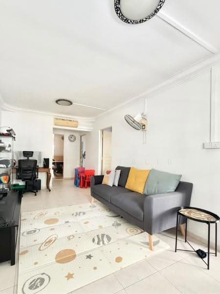126 Pending Road, 126 126, Dairy Farm / Bukit Panjang / Choa Chu Kang, 2 Bedrooms, 785 sqft, HDB Flat For Sale, by Ainon Talib, 500288782 - PropertyGuru.com.sg