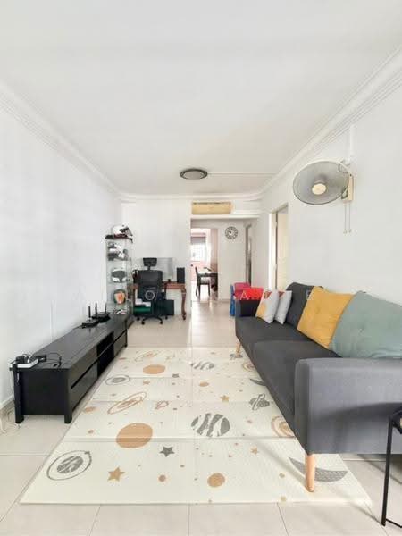126 Pending Road, 126 126, Dairy Farm / Bukit Panjang / Choa Chu Kang, 2 Bedrooms, 785 sqft, HDB Flat For Sale, by Ainon Talib, 500288782 - PropertyGuru.com.sg