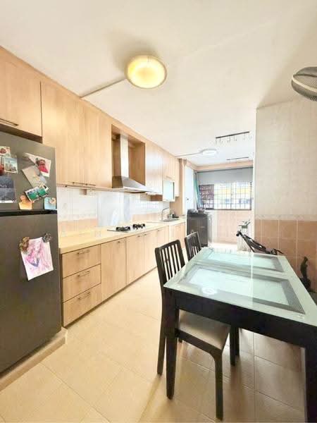 126 Pending Road, 126 126, Dairy Farm / Bukit Panjang / Choa Chu Kang, 2 Bedrooms, 785 sqft, HDB Flat For Sale, by Ainon Talib, 500288782 - PropertyGuru.com.sg