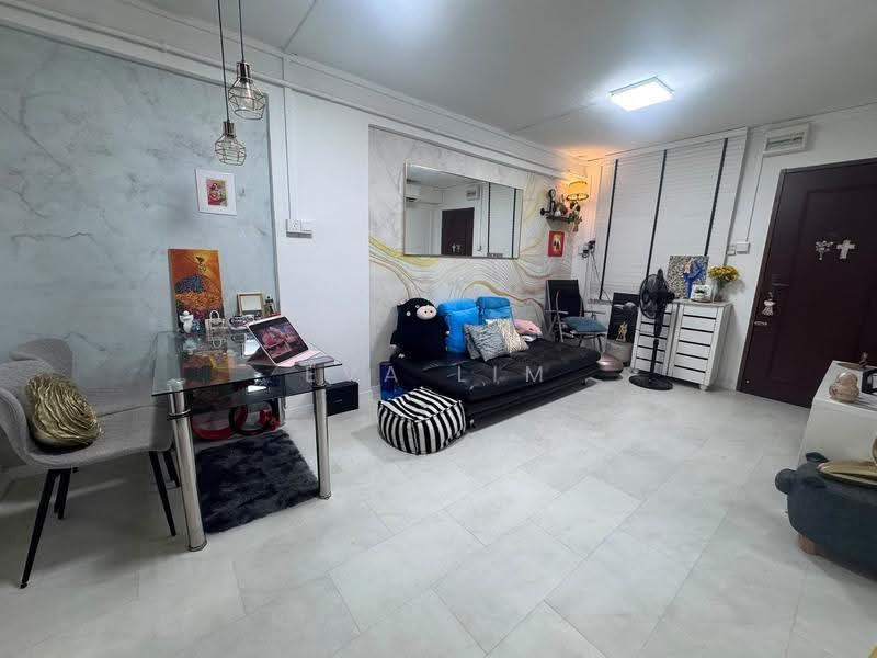504 Bukit Batok Street 52, 504 Bukit Batok Street 52, Dairy Farm / Bukit Panjang / Choa Chu Kang, 2 Bedrooms, 646 sqft, HDB Flat For Rent, by Eva Lim, 500288784 - Living Room - PropertyGuru.com.sg