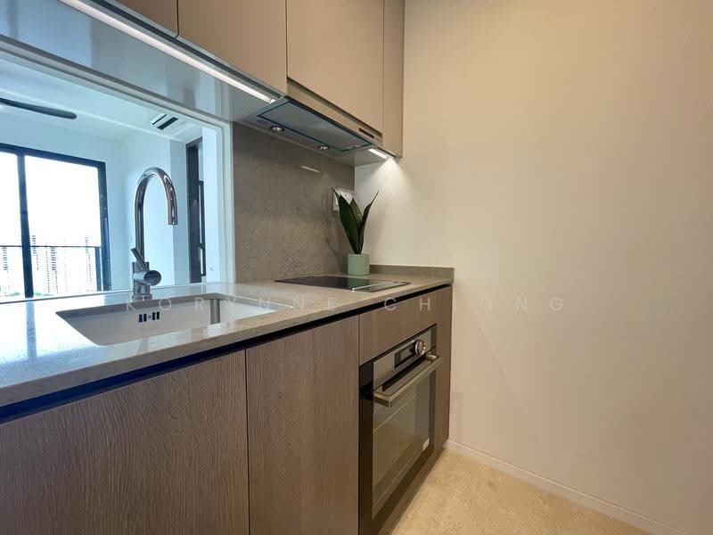 Avenue South Residence, 11 Silat Avenue, Alexandra / Commonwealth, 2 Bedrooms, 657 sqft, Condominium For Sale, by Korynne Chiong, 500288785 - PropertyGuru.com.sg