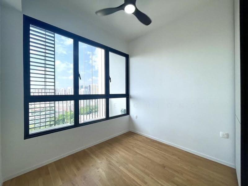 Avenue South Residence, 11 Silat Avenue, Alexandra / Commonwealth, 2 Bedrooms, 657 sqft, Condominium For Sale, by Korynne Chiong, 500288785 - PropertyGuru.com.sg