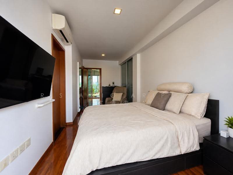 Residence 66, 66 Telok Kurau Road, East Coast / Marine Parade, 2 Bedrooms, 1,615 sqft, Apartment For Sale, by Ristanio Aripin 陈清海, 500288792 - Master Bedroom - PropertyGuru.com.sg