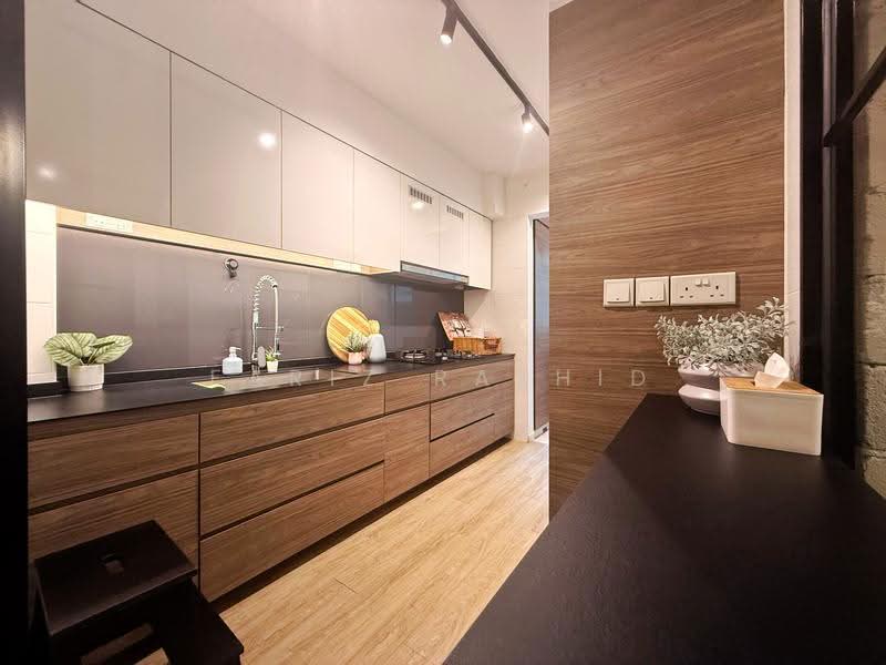 264A Punggol Way, 264A Punggol Way, Hougang / Punggol / Sengkang, 2 Bedrooms, 990 sqft, HDB Flat For Sale, by Fariz Rashid, 500288818 - Kitchen - PropertyGuru.com.sg