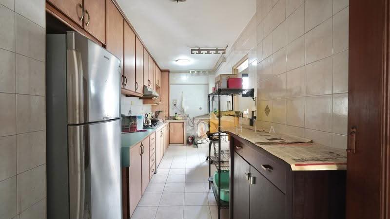 670A Jurong West Street 65, 670A Jurong West Street 65, Boon Lay / Jurong / Tuas, 3 Bedrooms, 1,184 sqft, HDB Flat For Sale, by Elaine Chia, 500288819 - Kitchen - PropertyGuru.com.sg