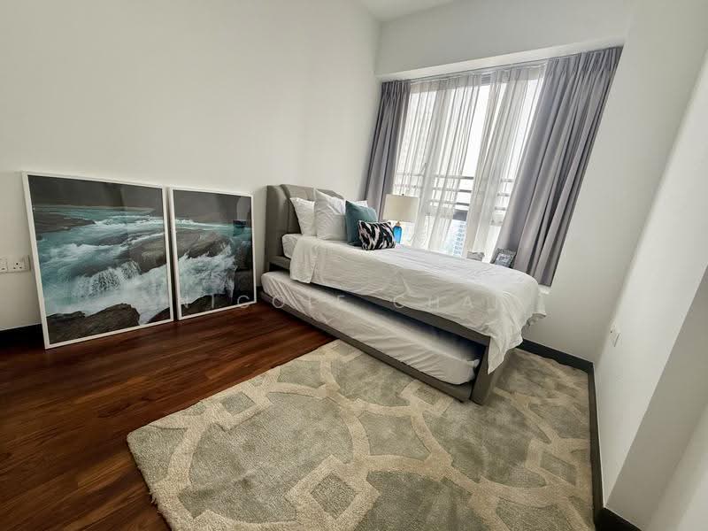 Starlight Suites, 11 River Valley Close, Orchard / River Valley, 2 Bedrooms, 1,076 sqft, Condominium For Sale, by Nicole Chan, 500288827 - Second Bedroom - PropertyGuru.com.sg