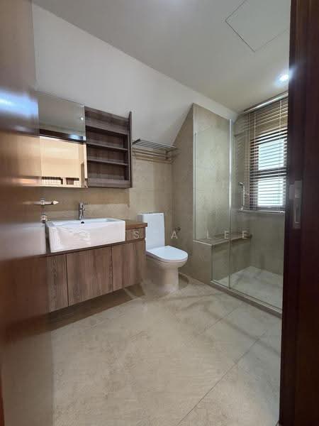 Eleven @ Holland, 11 Holland Link, Tanglin / Holland / Bukit Timah, 5 Bedrooms, 3,821 sqft, Cluster House For Rent, by Melissa Lee, 500288832 - Bathroom - PropertyGuru.com.sg