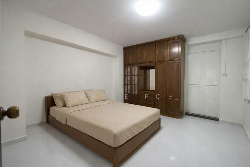 225 Bishan Street 23, 225 Bishan Street 23, Ang Mo Kio / Bishan / Thomson, 3 Bedrooms, 1,431 sqft, HDB Flat For Sale, by Janice Poh, 500288836 - Master Bedroom - PropertyGuru.com.sg