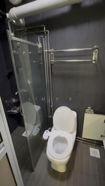 654 Senja Road, 654 Senja Road, Dairy Farm / Bukit Panjang / Choa Chu Kang, 4 Bedrooms, 1,410 sqft, HDB Flat For Rent, by Lim Y X, 500288847 - Bathroom - PropertyGuru.com.sg