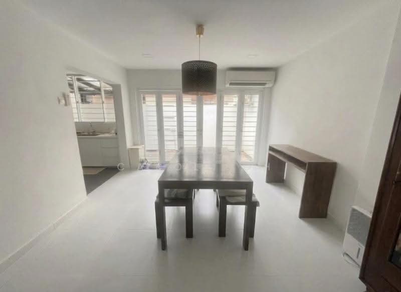 Inter Terrace Telok Kurau, East Coast / Marine Parade, 3 Bedrooms, 1,919 sqft, Terraced House For Rent, by Carol Soh, 500288861 - Dining Room - PropertyGuru.com.sg