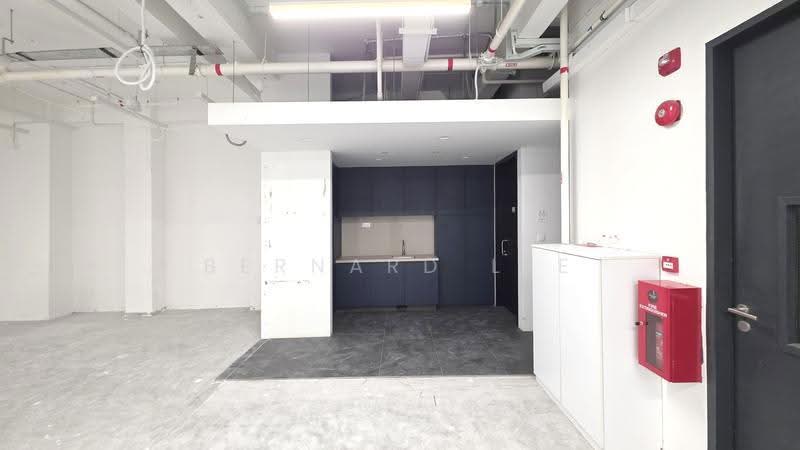Hongkong street, Boat Quay / Raffles Place / Marina, 14,804 sqft, Office For Rent, by Bernard Lee, 500288890 - Kitchen - CommercialGuru.com.sg