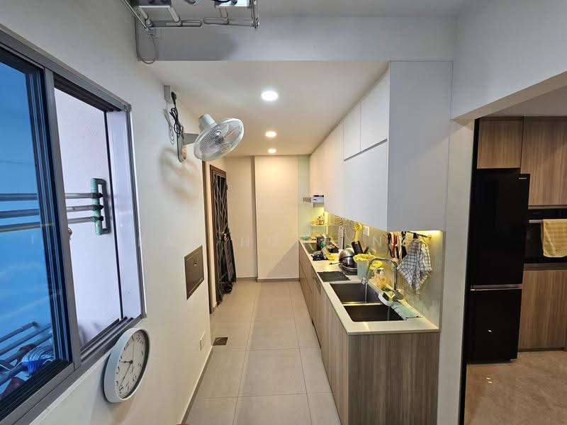 Residences @ Evelyn, 15 Evelyn Road, Newton / Novena, 4 Bedrooms, 2,250 sqft, Condominium For Rent, by Kam Hong Ng, 500288919 - Kitchen - PropertyGuru.com.sg
