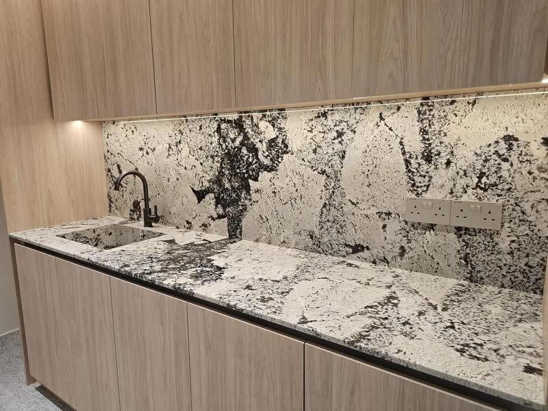 270 South Bridge Road, 270 South Bridge Road, Boat Quay / Raffles Place / Marina, 1,794 sqft, Office For Rent, by Pearlyn Tan, 500288944 - Kitchen - CommercialGuru.com.sg
