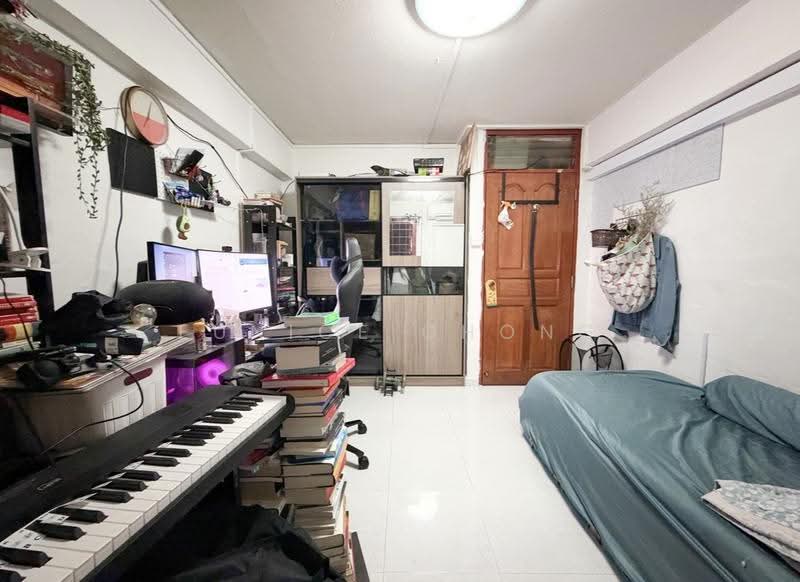 17 Marsiling Lane, 17 Marsiling Lane, Admiralty / Woodlands, 2 Bedrooms, 75 sqft, HDB Flat For Sale, by Eunice Chong, 500288955 - Study - PropertyGuru.com.sg